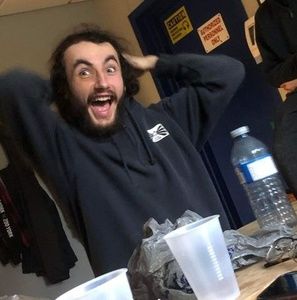 Meet your Posher, Deven